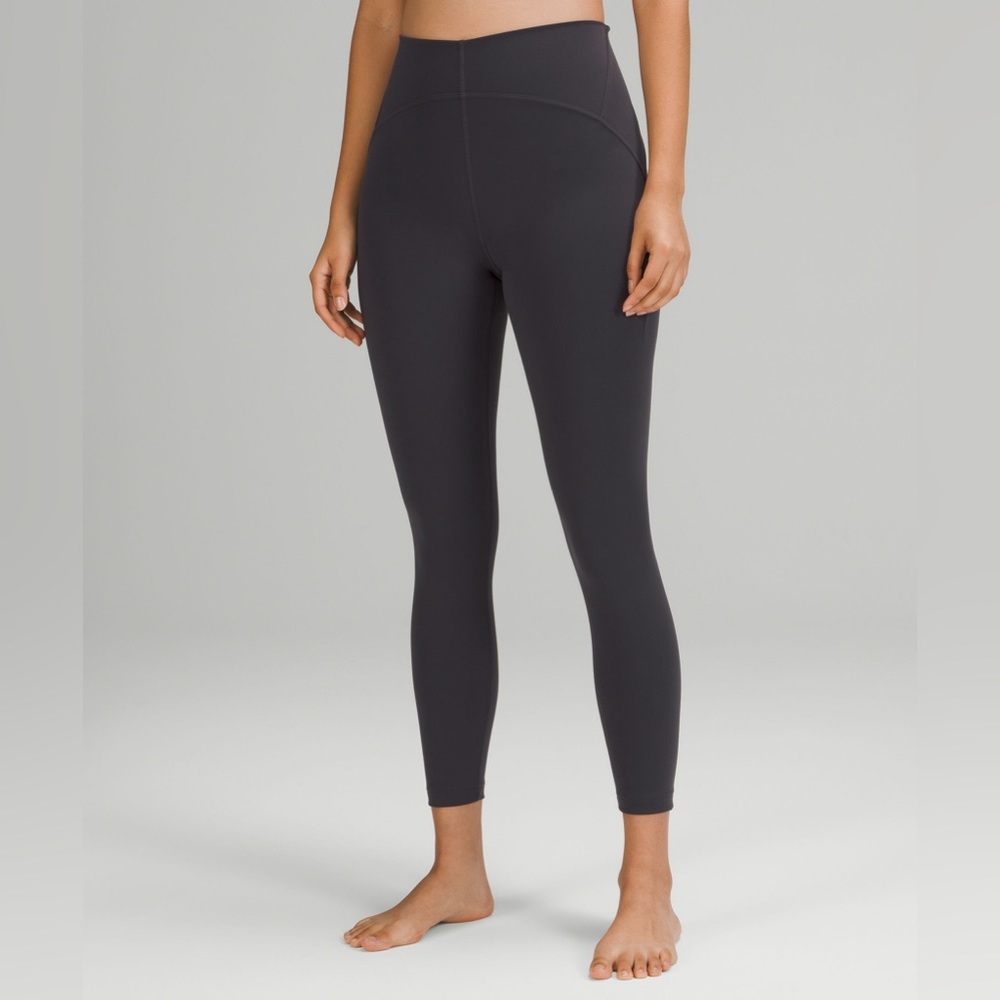 INSTILL HIGH-RISE TIGHT 25" in Black Granite Size 6
